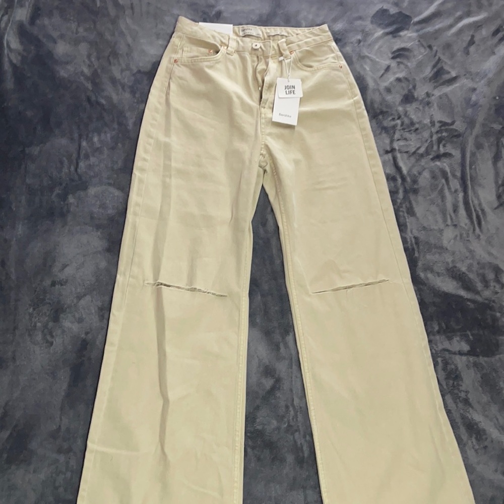 (BRAND NEW) Bershka tan pants - size 38